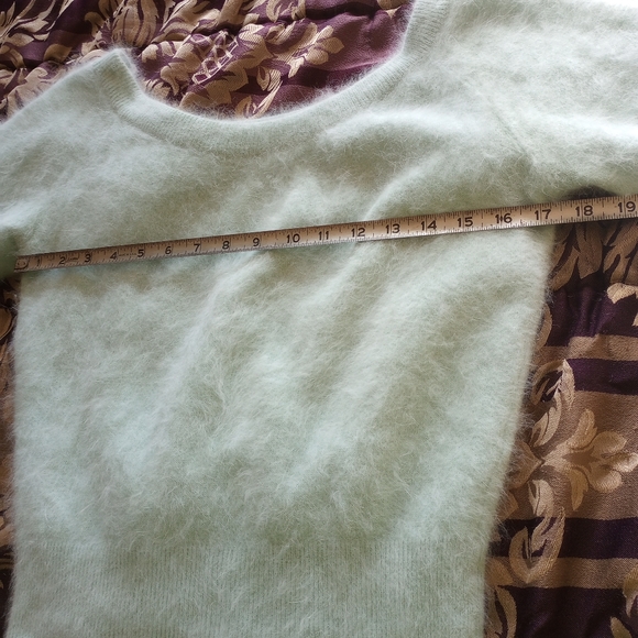Angora! Motta Knitwear Mint Green Fuzzy Italian Angora Sweater - Picture 14 of 15
